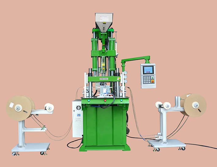 手機卡托注塑機、TYPE-C連接器注塑機，汽車(chē)精密連接器注塑機DRV4-85T全自動(dòng)化拉帶注塑機